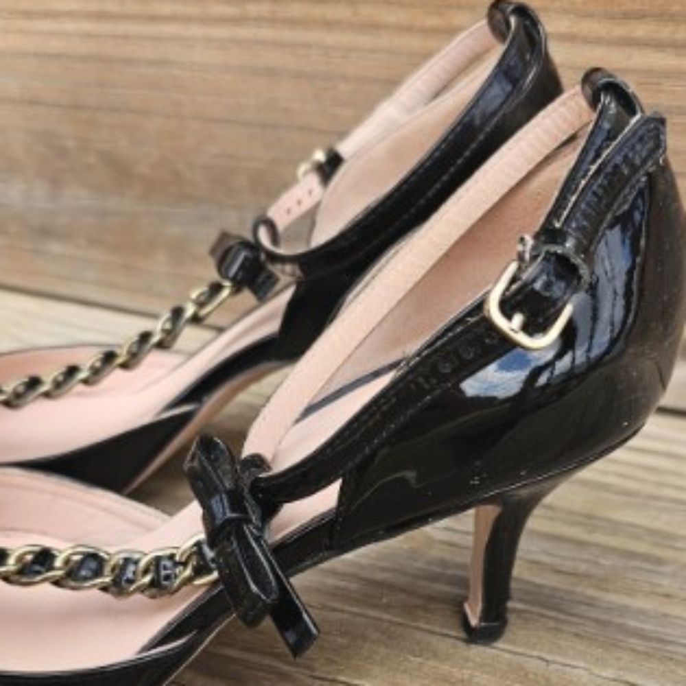 VALENTINO RED Patent Leather T STRAP PUMPS SIZE Usa 8 Size 38 - Picture 7 of 9